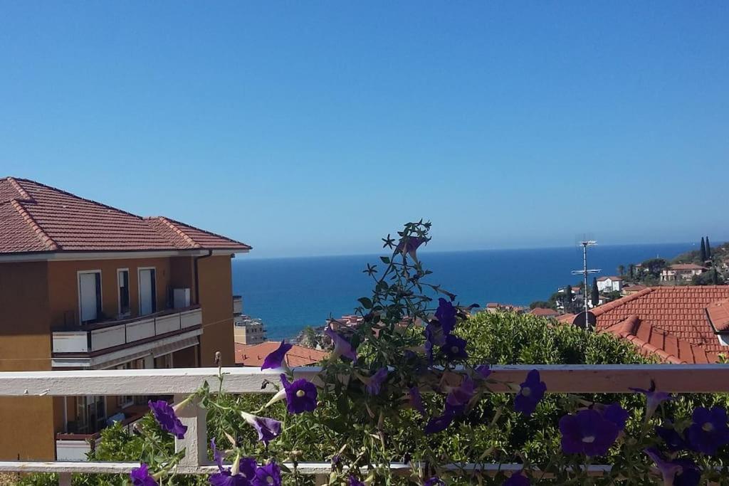Casa Mariella San Lorenzo Al Mare San Lorenzo al Mare Exterior foto